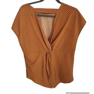 XL back cut out shirt